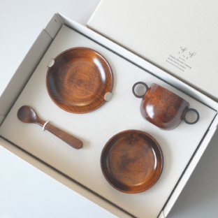 Gift set-urushi (4pcs)