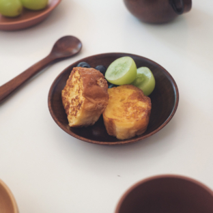 離乳食から普段使いまで。永く使えるKIKKIのPlate